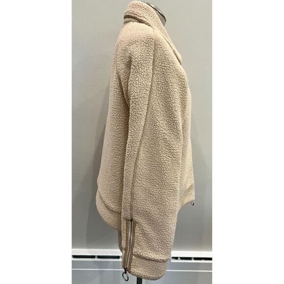 Jonathan Simkhai NWT Abigail Faux Shearling Cargo Jacket in Champagne Size M - Picture 6 of 11
